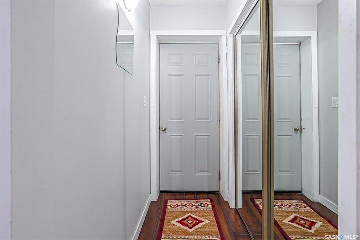 Property Photo: 1539 B Avenue N SK S7L 1G9