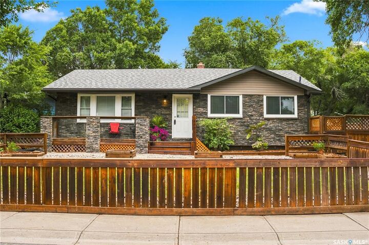 1409 Shannon Road — photo 1