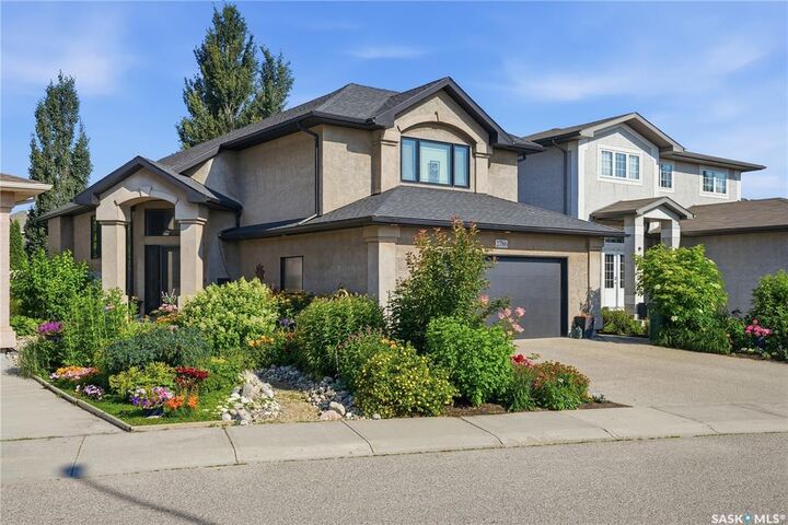 Property Photo: 2786 Sunninghill Crescent SK S4V 0N7