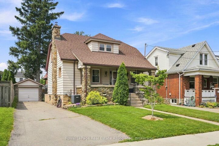 96 Huxley Avenue S — photo 1