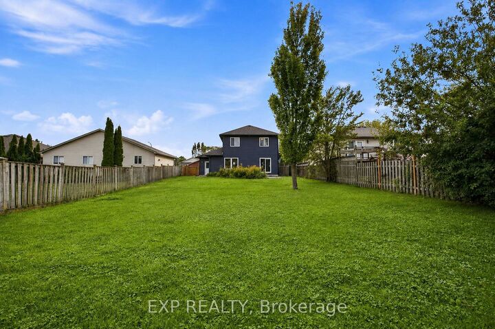 Property Photo: 5 Vera Street ON N0A 1J0