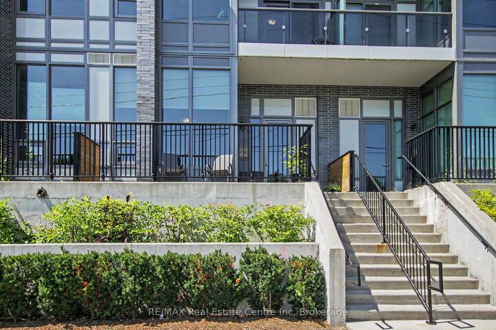 Property Photo: 73 Arthur Street S 102 ON N1E 0S6
