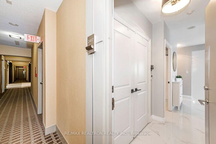 Property Photo: 16 Brookers Lane 2407 ON M8V 0A5