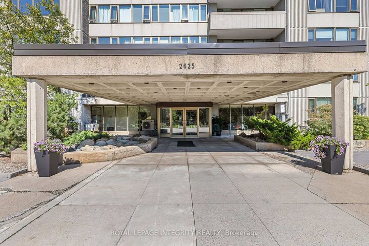 Photo de la propriété: 2625 Regina Street 1406 ON K2B 5W8