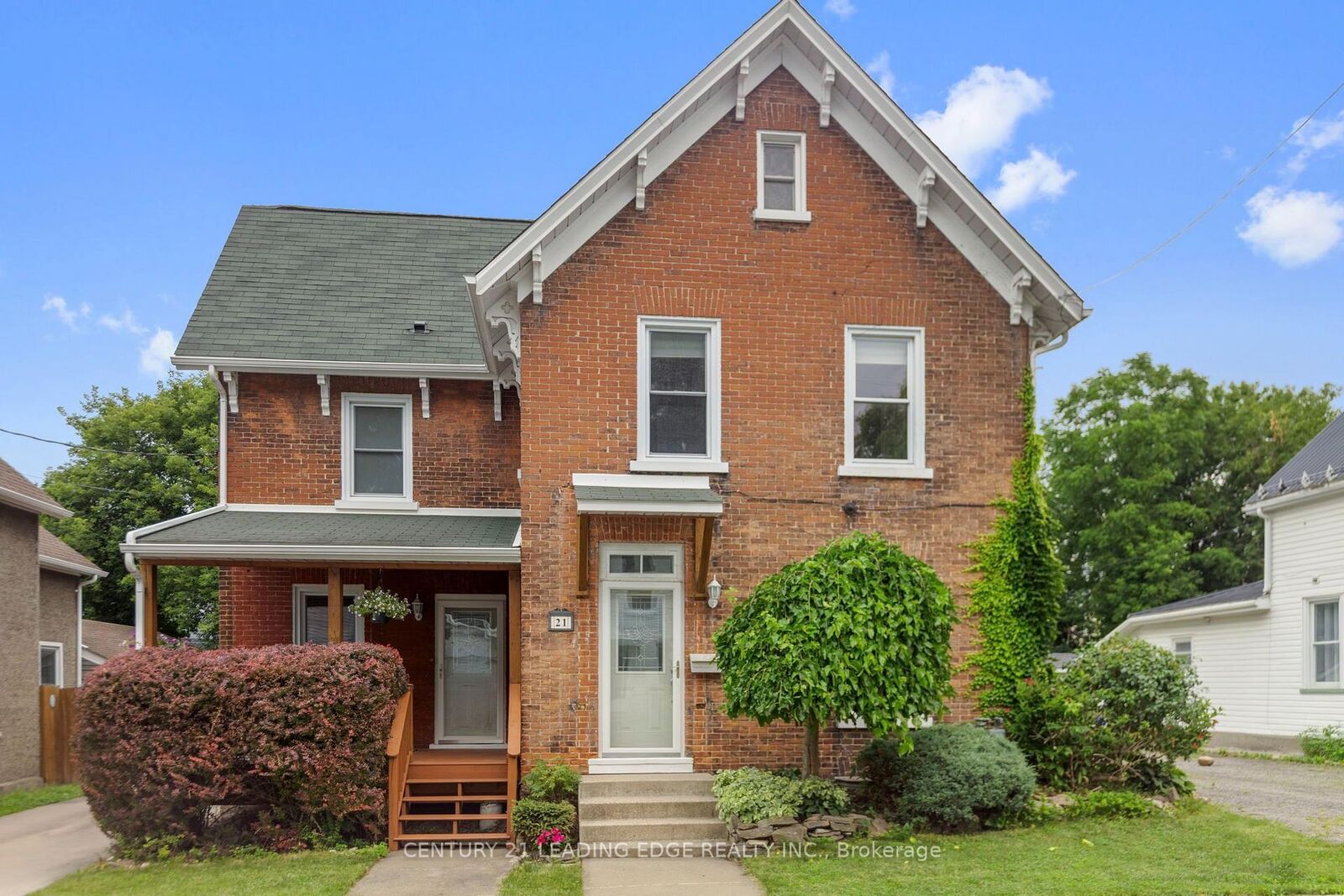 Property Photo:  21 Georgina Street  ON K6V 2B6 