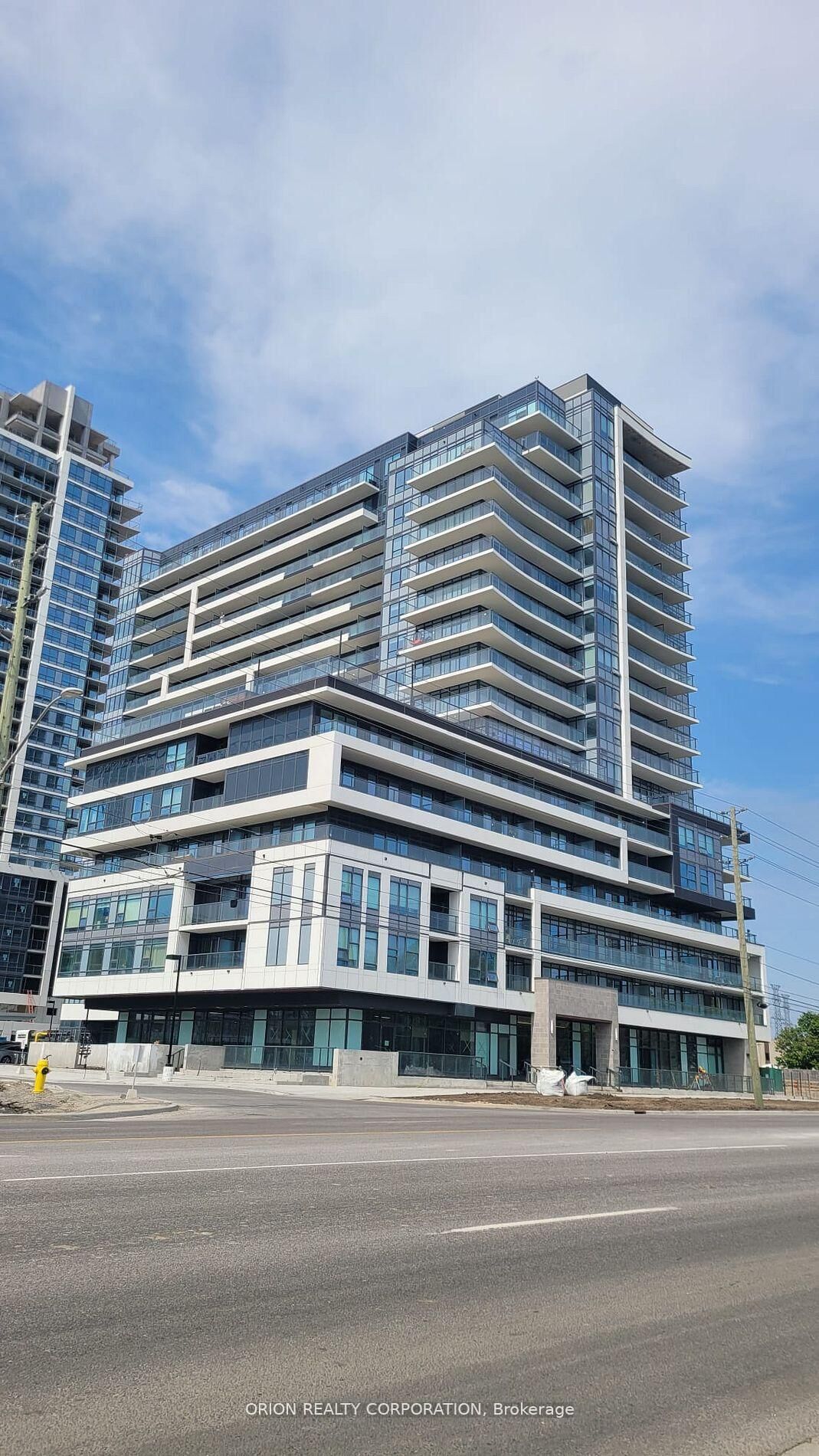Property Photo: 1480 Bayly Street 1706 ON L1W 0C2