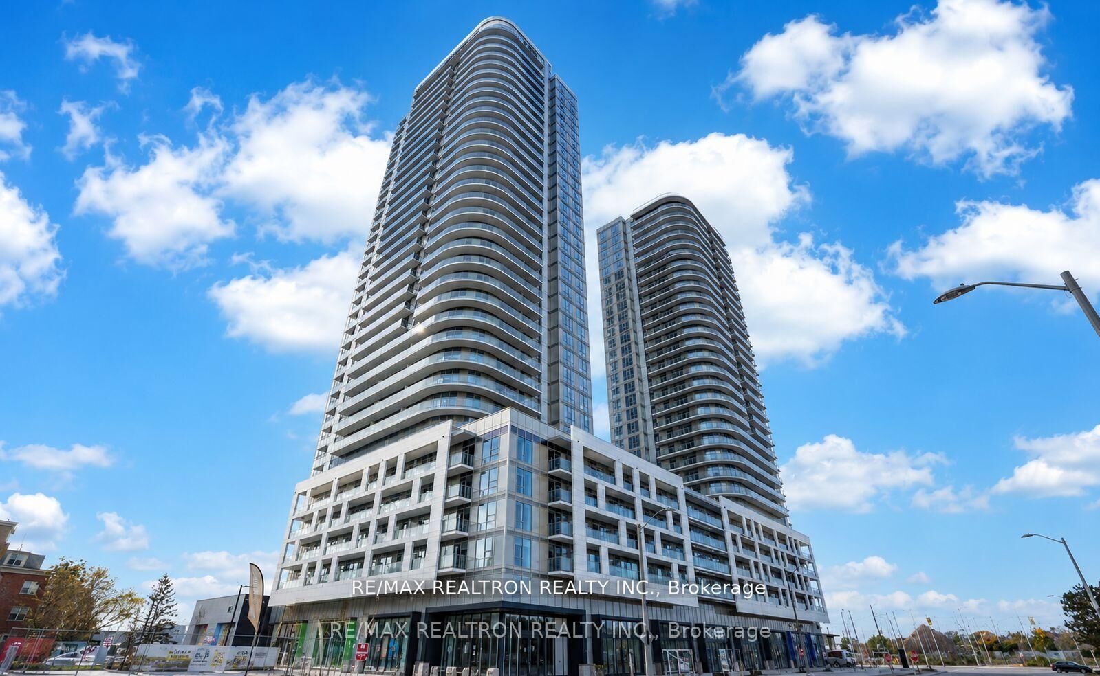 Property Photo:  2031 Kennedy Road 1725  ON M1T 3G2 