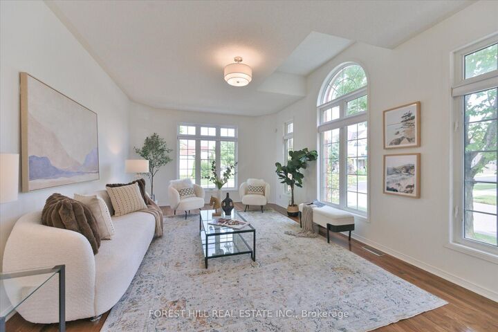 Property Photo:  10 Delray Drive  ON L6E 1M2 