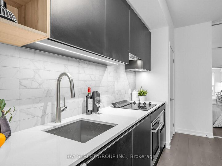 Property Photo: 55 Mercer Street 318 ON M5V 0W4