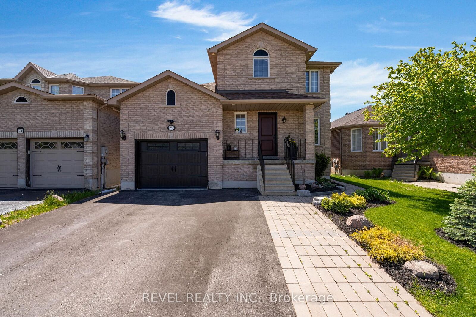 Property Photo: 69 Stephanie Lane ON L4N 0V9