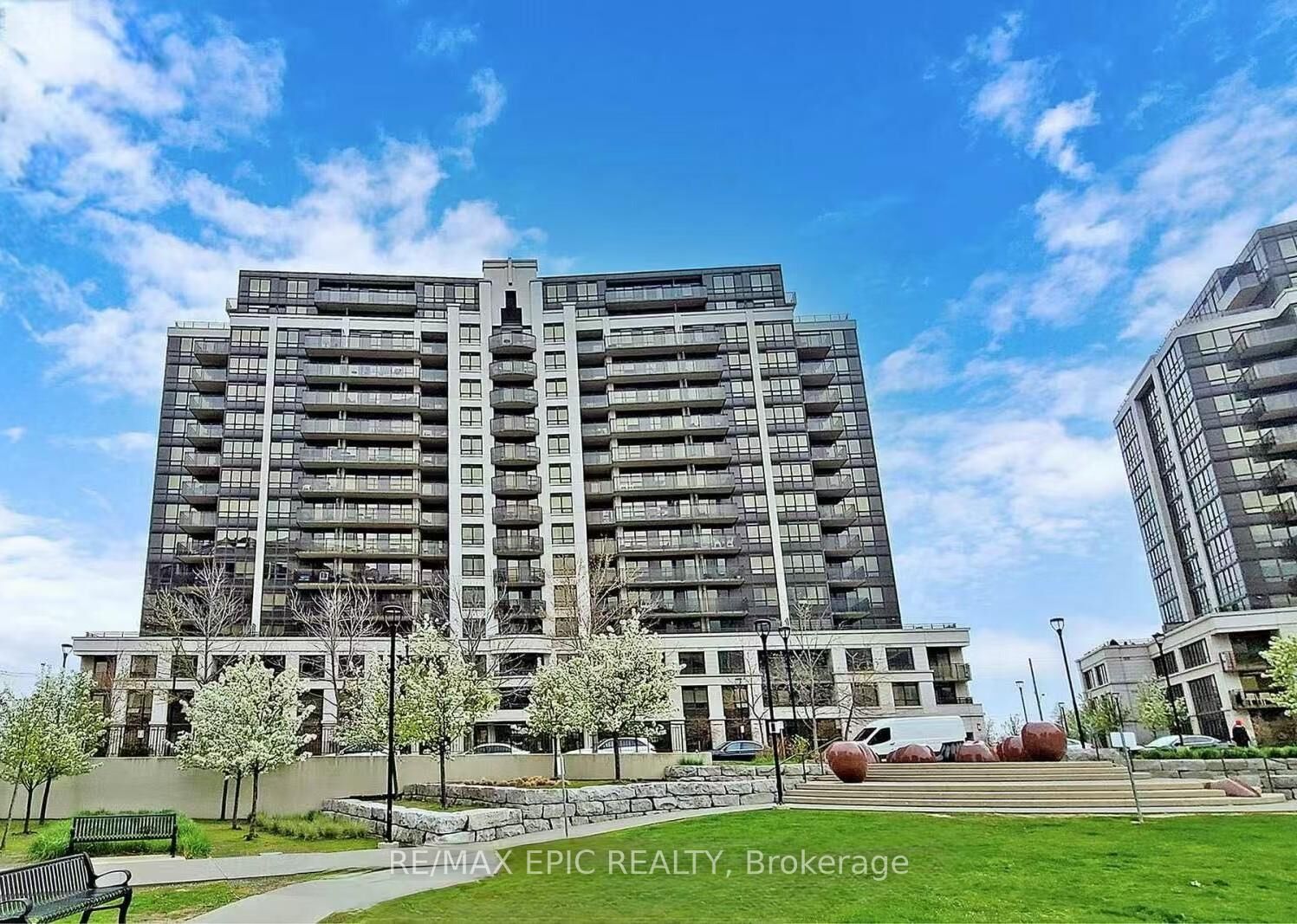 Property Photo:  1070 Sheppard Avenue W 1012  ON M3J 0G8 