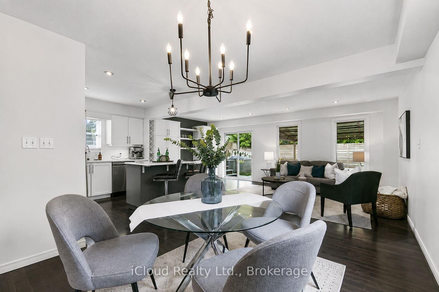 Property Photo: 745 Reid Crescent ON N4W 0A2