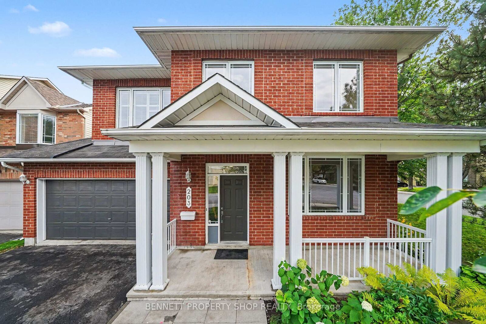 Property Photo: 203 Harbour View Street ON K2G 7B2