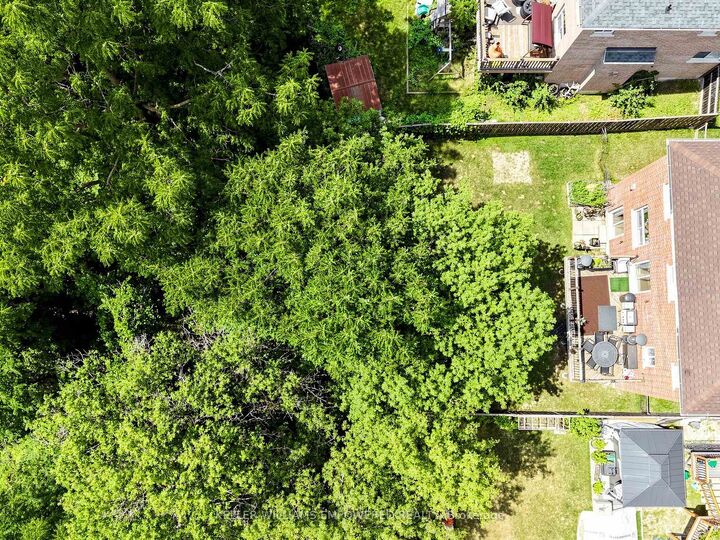 Photo de la propriété: 135 Buchanan Drive ON L9R 0A4