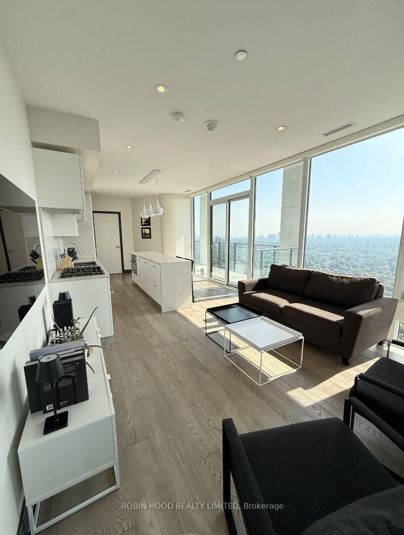 Property Photo:  5 Soudan Avenue 3406  ON M4S 0B1 