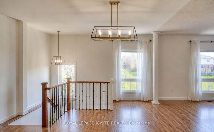 Property Photo: 604 Woodmount Crescent ON L1K 2T2