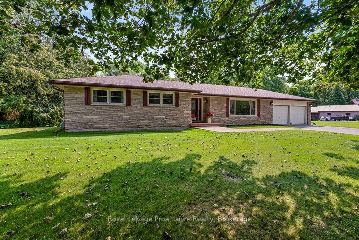 Property Photo: 794 Foxboro Stirling Road ON K0K 2B0