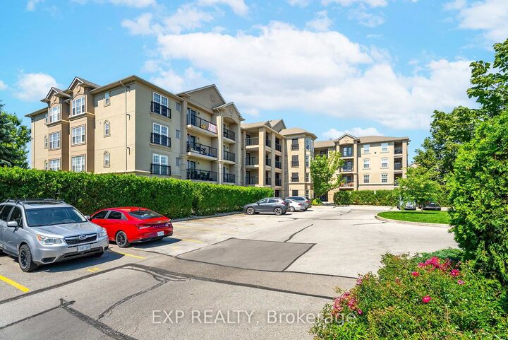 Property Photo:  2035 Appleby Line 214  ON L7L 7G8 
