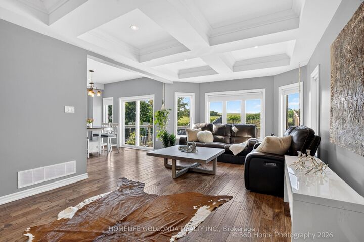 Property Photo: 40 Ridge Gate Crescent ON L0G 1M0