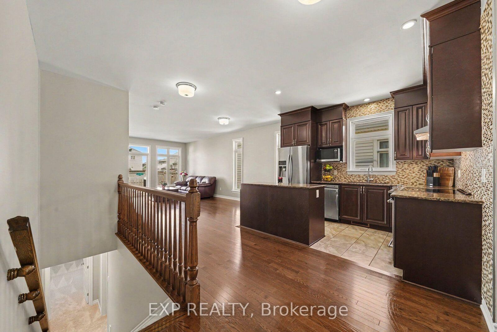 Property Photo:  279 Brambling Way  ON K2J 6E3 