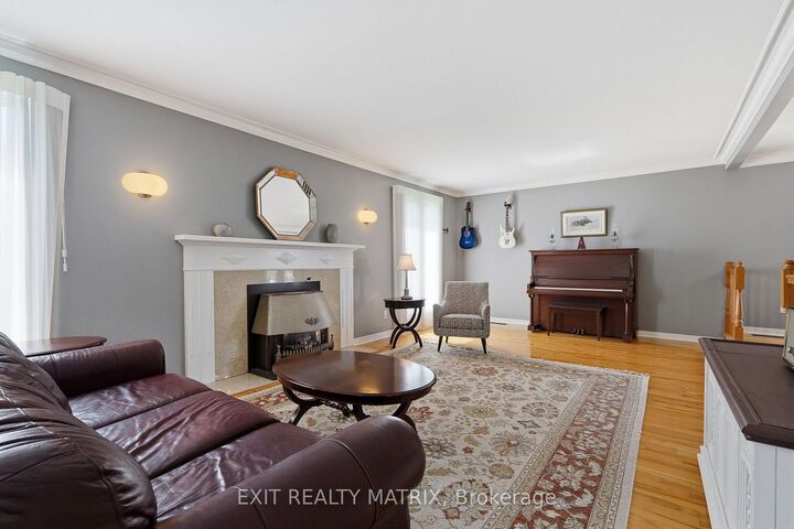 1196 400 Route — photo 1