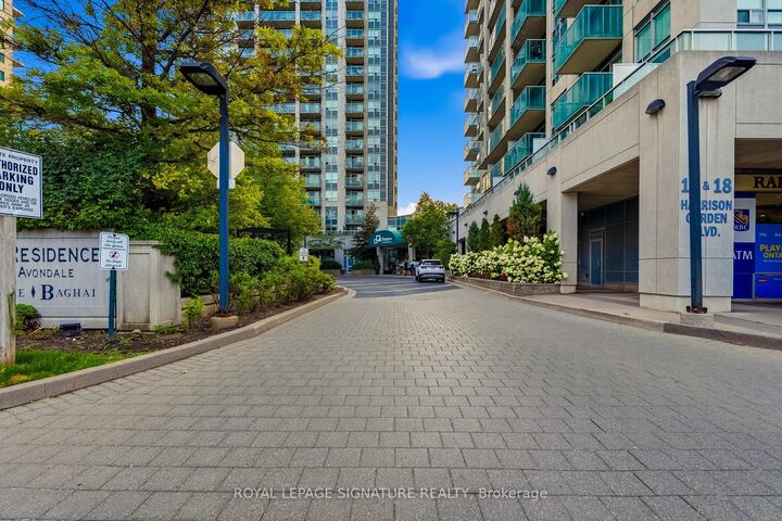 Property Photo:  16 Harrison Garden Boulevard 1609  ON M2N 7J6 