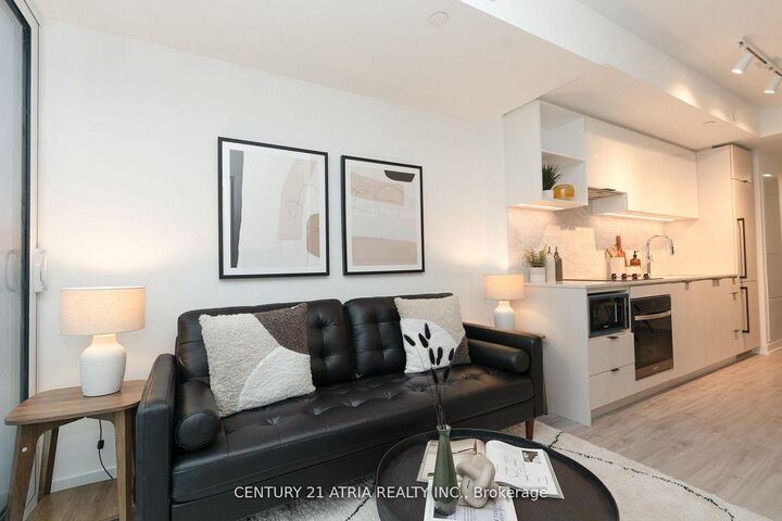 Property Photo:  252 Church Street 2303  ON M5B 0E6 