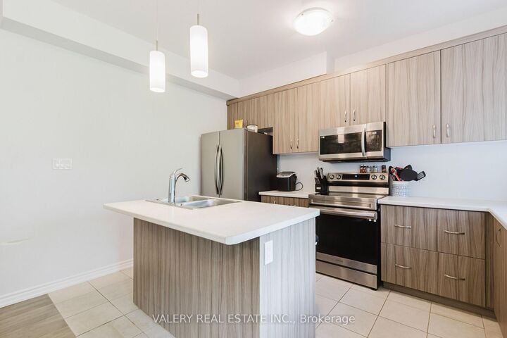 Property Photo: 133 Caroline Street ON L3B 0J9