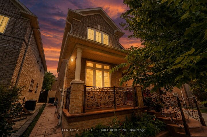 Property Photo: 233 Vellore Avenue ON L4H 3A1