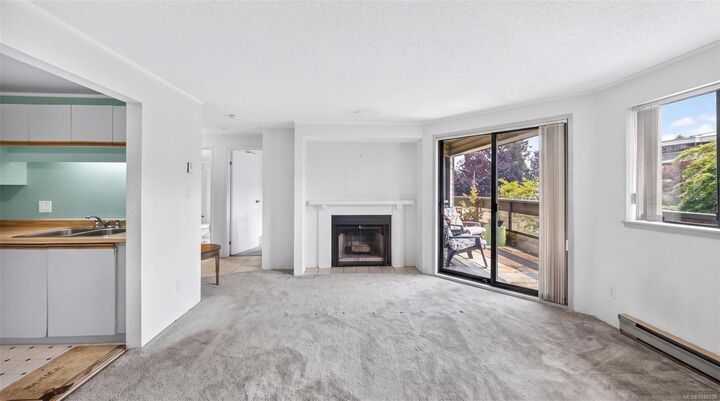 Property Photo:  1560 Hillside Ave #201  BC V8T 5B8 