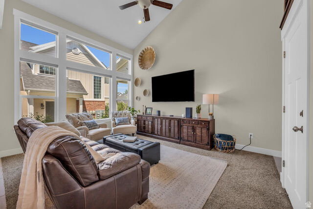 Property Photo: 9246 S Rose Cottage Way E UT 84094