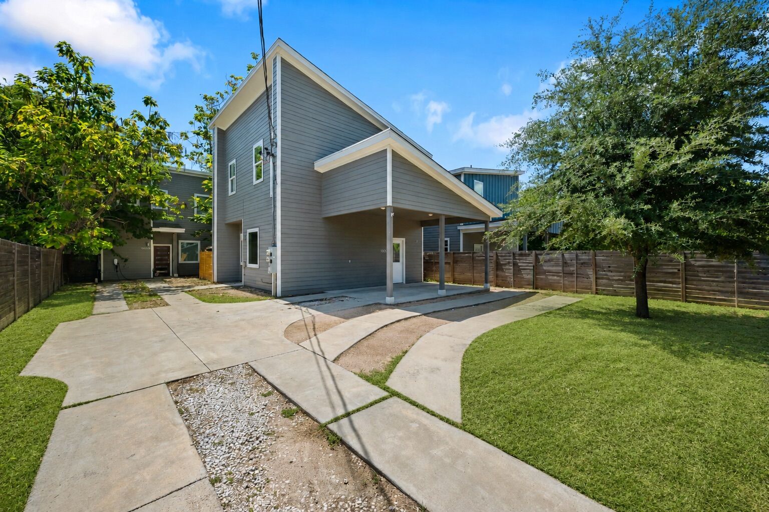 Property Photo: 1003 Valdez Street A TX 78741