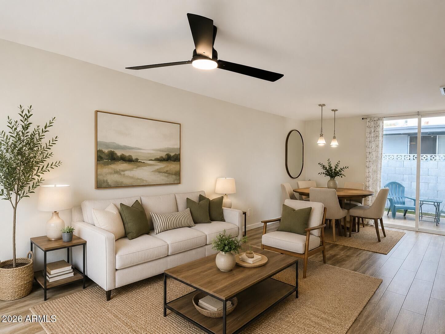 Property Photo: 4202 N 38th Street Apt 2 AZ 85018