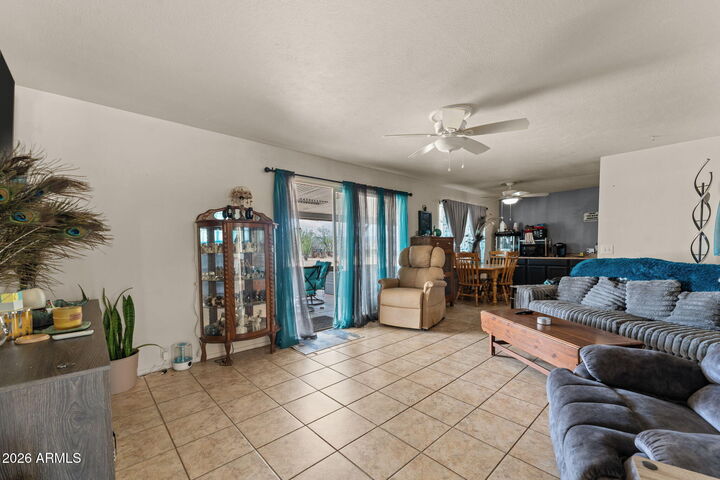 Property Photo: 640 N Heights Road AZ 85390