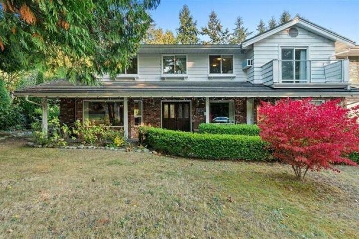 5646 128A Street — photo 1