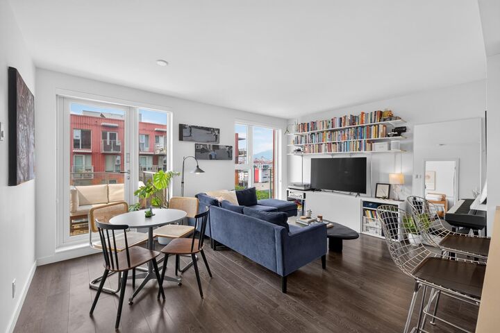 983 E Hastings Street 1009 — photo 1