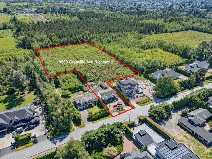 Property Photo: 10560 Granville Avenue BC V6Y 1R4