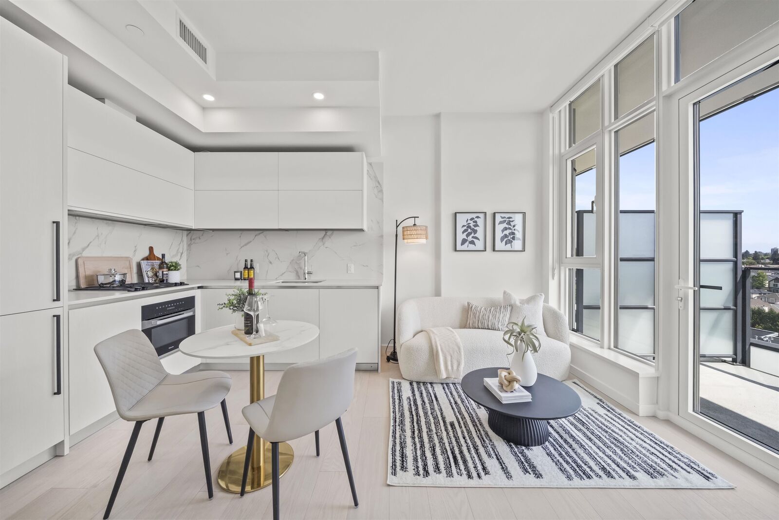 Property Photo: 8415 Granville Street 1004 BC V6P 0M2