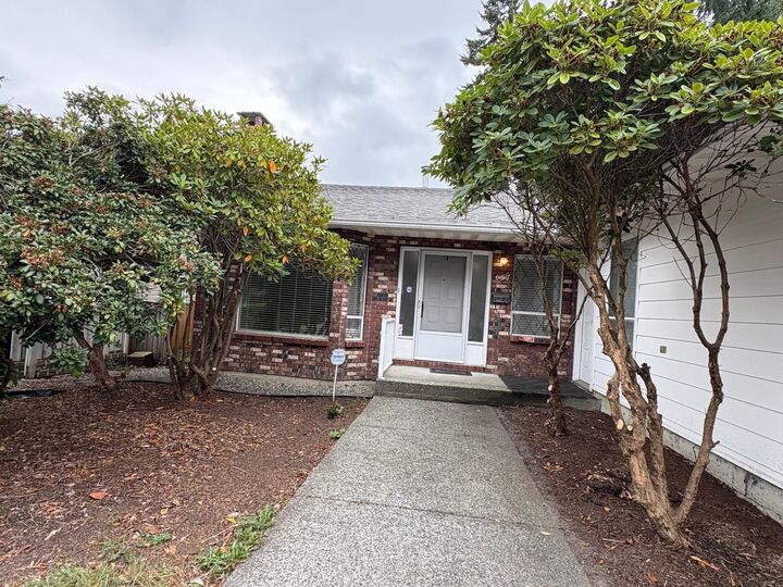 657 Poirier Street — photo 1