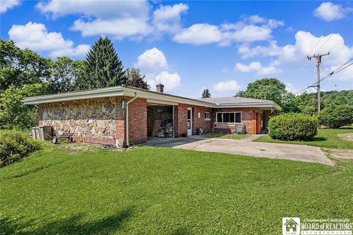 Property Photo: 6871 County Road 20 NY 14739