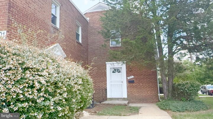 Property Photo: 3801 28th Avenue 10 MD 20748