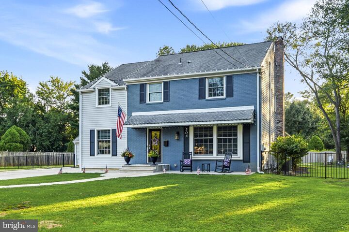 Property Photo:  504 Middlesex Drive  NJ 08057 