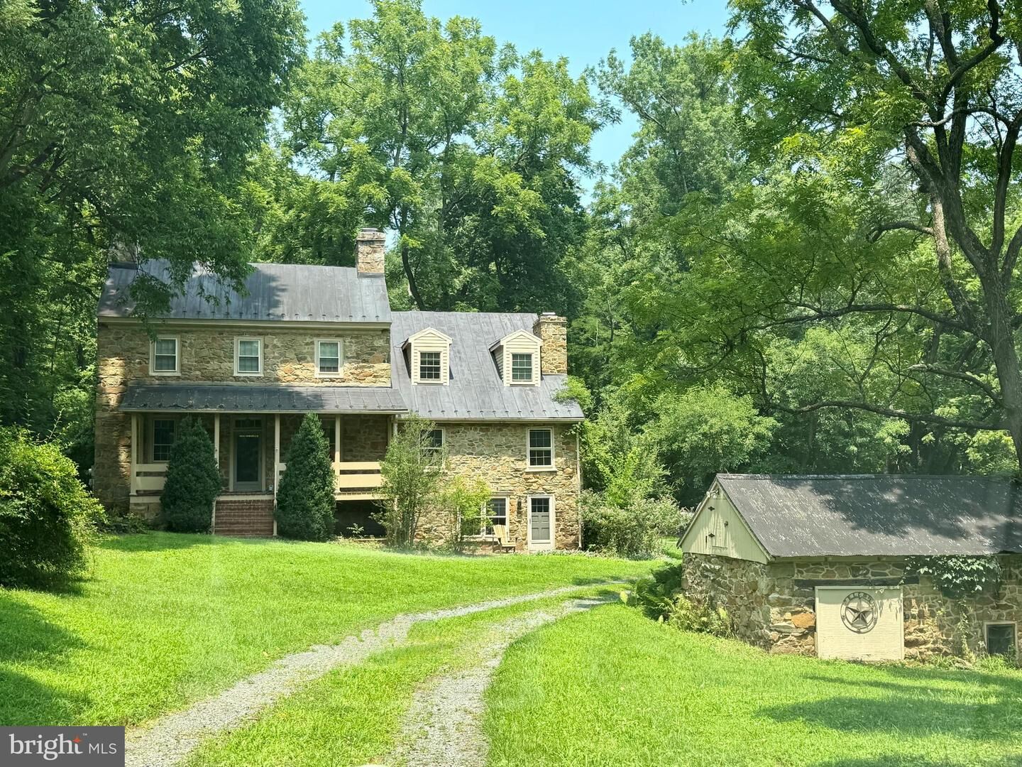 Property Photo:  39902 Thomas Mill Road  VA 20175 