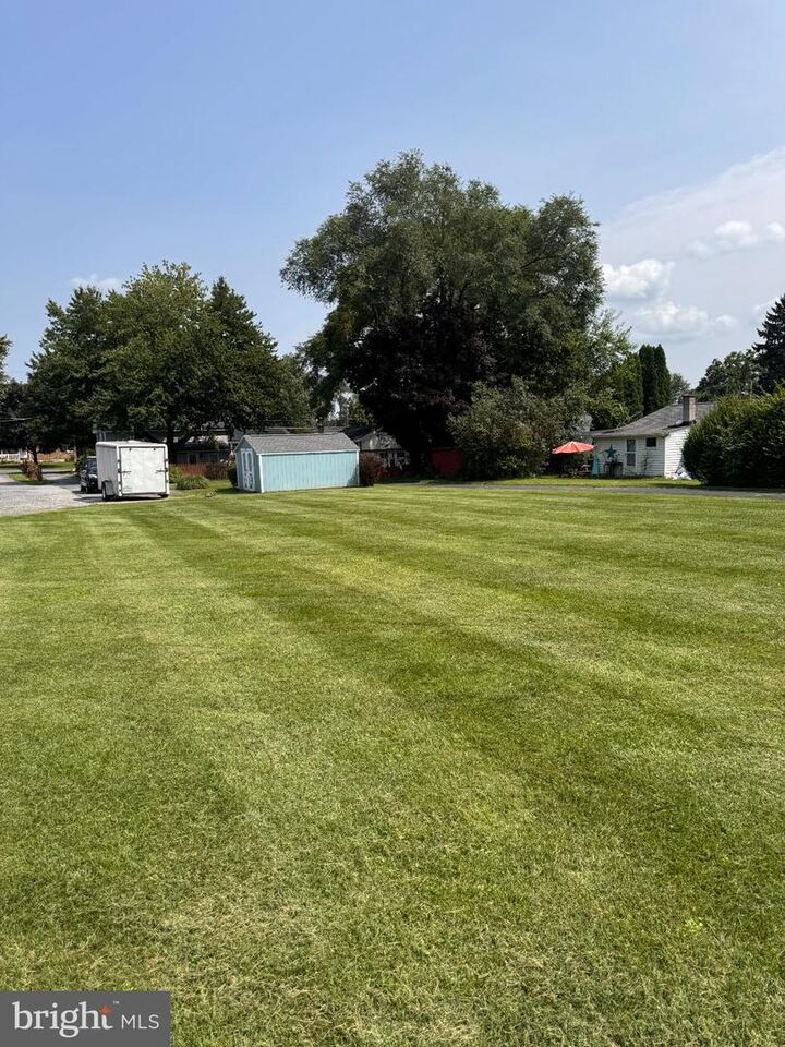 Property Photo:  90 Fairview Street  PA 17015 