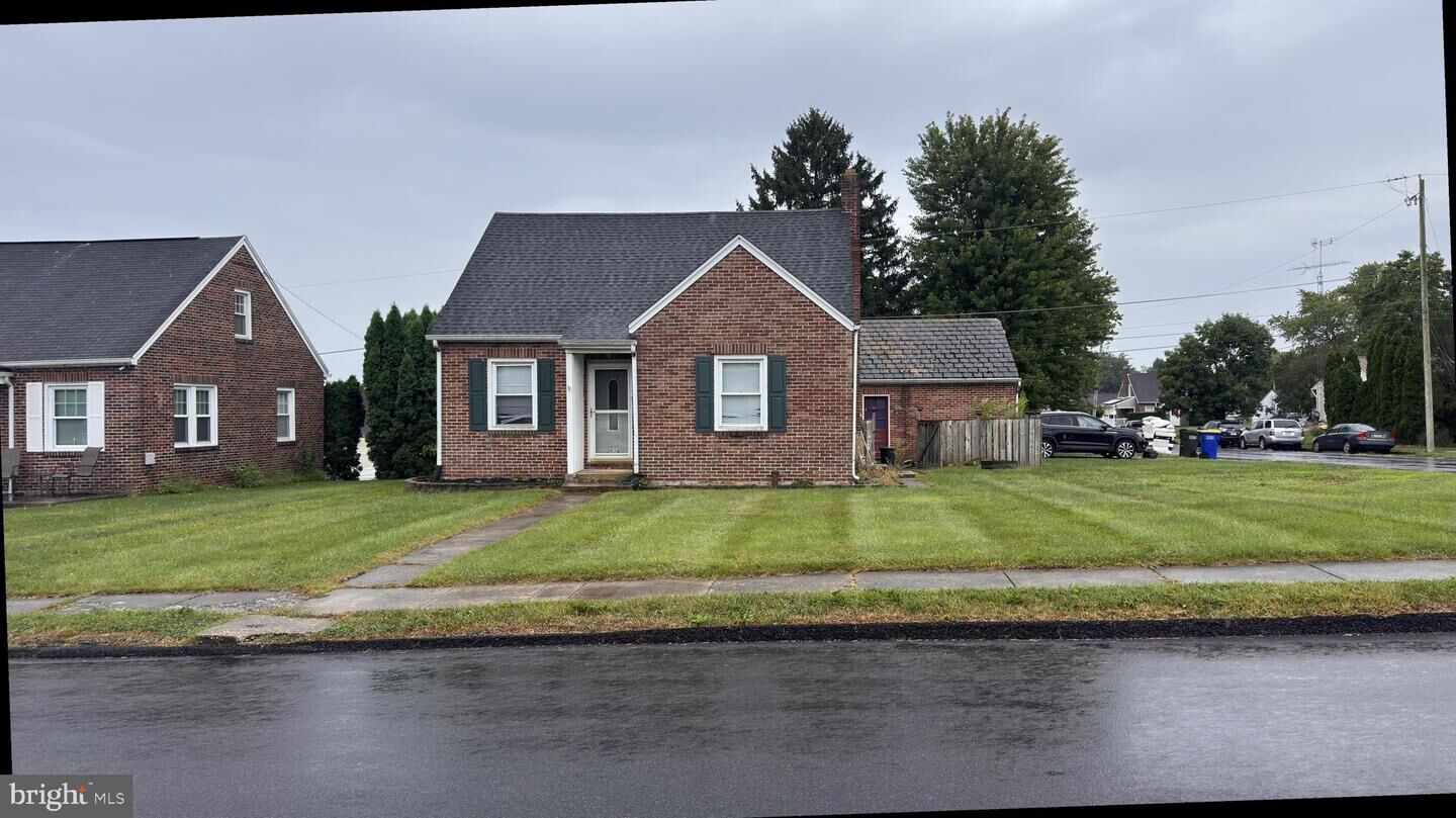 Property Photo:  2016 Orange Street  PA 17404 