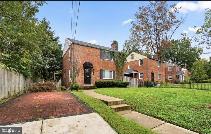 Property Photo:  1502 Delmont Lane  MD 20912 