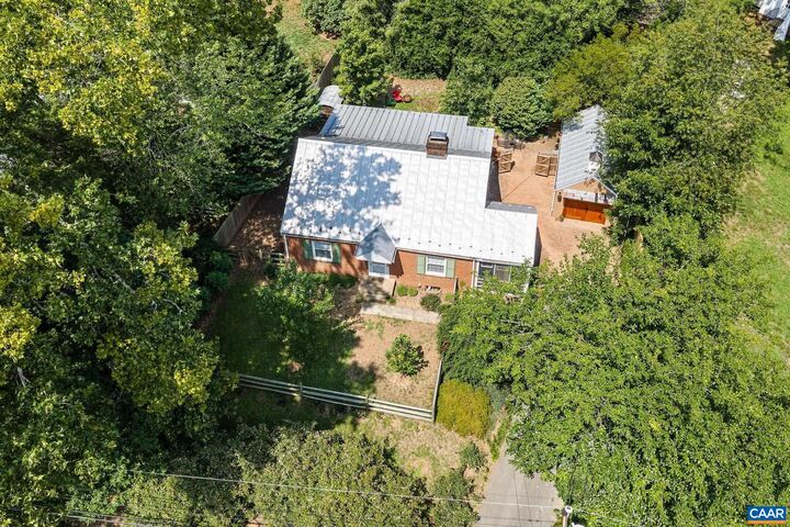 Property Photo:  113 Cameron Ln  VA 22903 