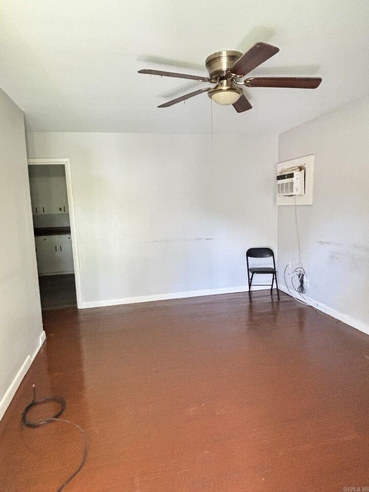 Property Photo:  509 Glynn Ln  AR 72117 