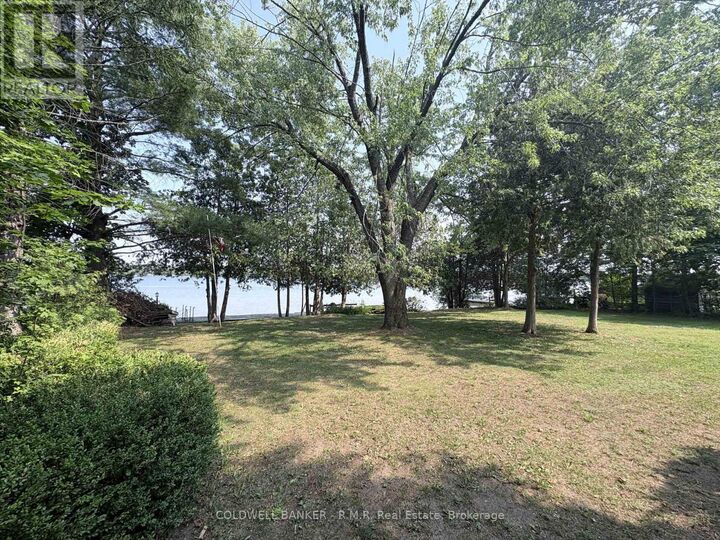 Property Photo:  60 Pinewood Boulevard  ON K0M 2T0 