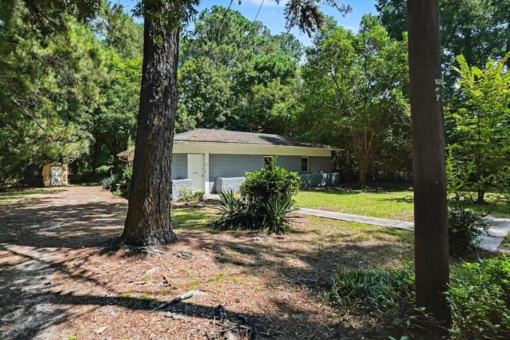 Property Photo: 411 E Wine St. SC 29574